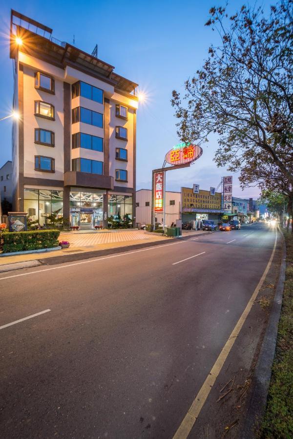 Yadi Hotel Puli Bagian luar foto