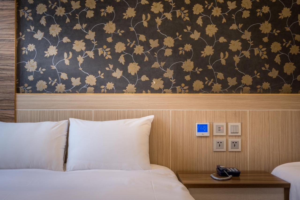 Yadi Hotel Puli Bagian luar foto